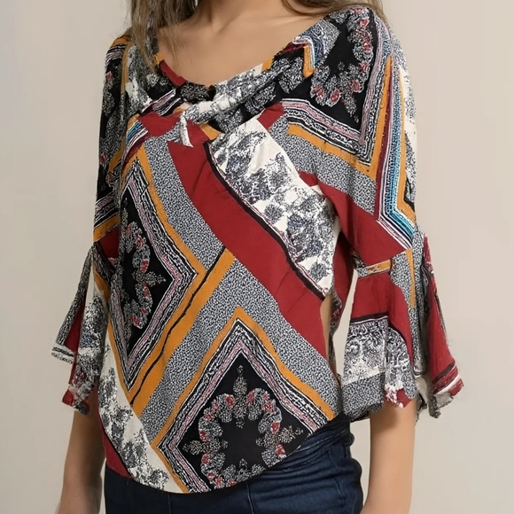 Shyanne Women's Size Medium Colorful Floral Patchwork Top Bell Sleve - Picture 1 of 7